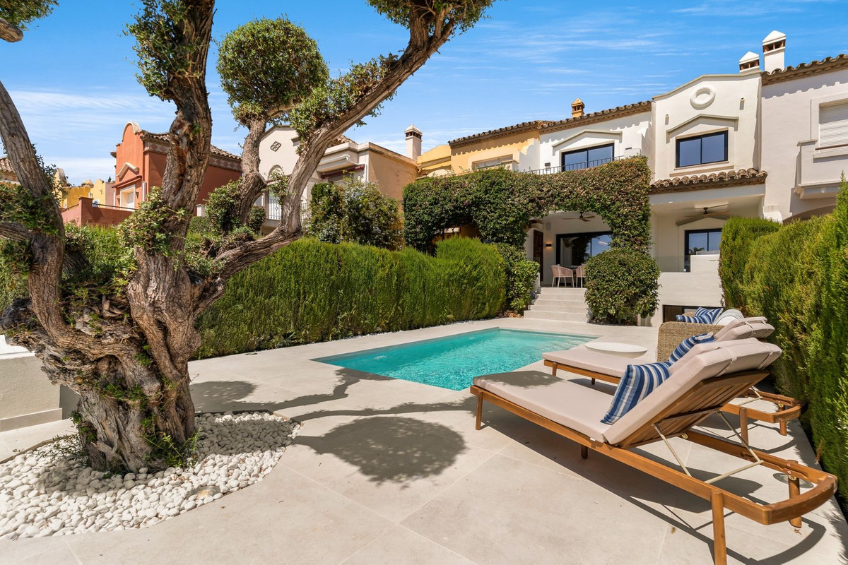 9800100b05062735ecae92267f8071c5 - 2