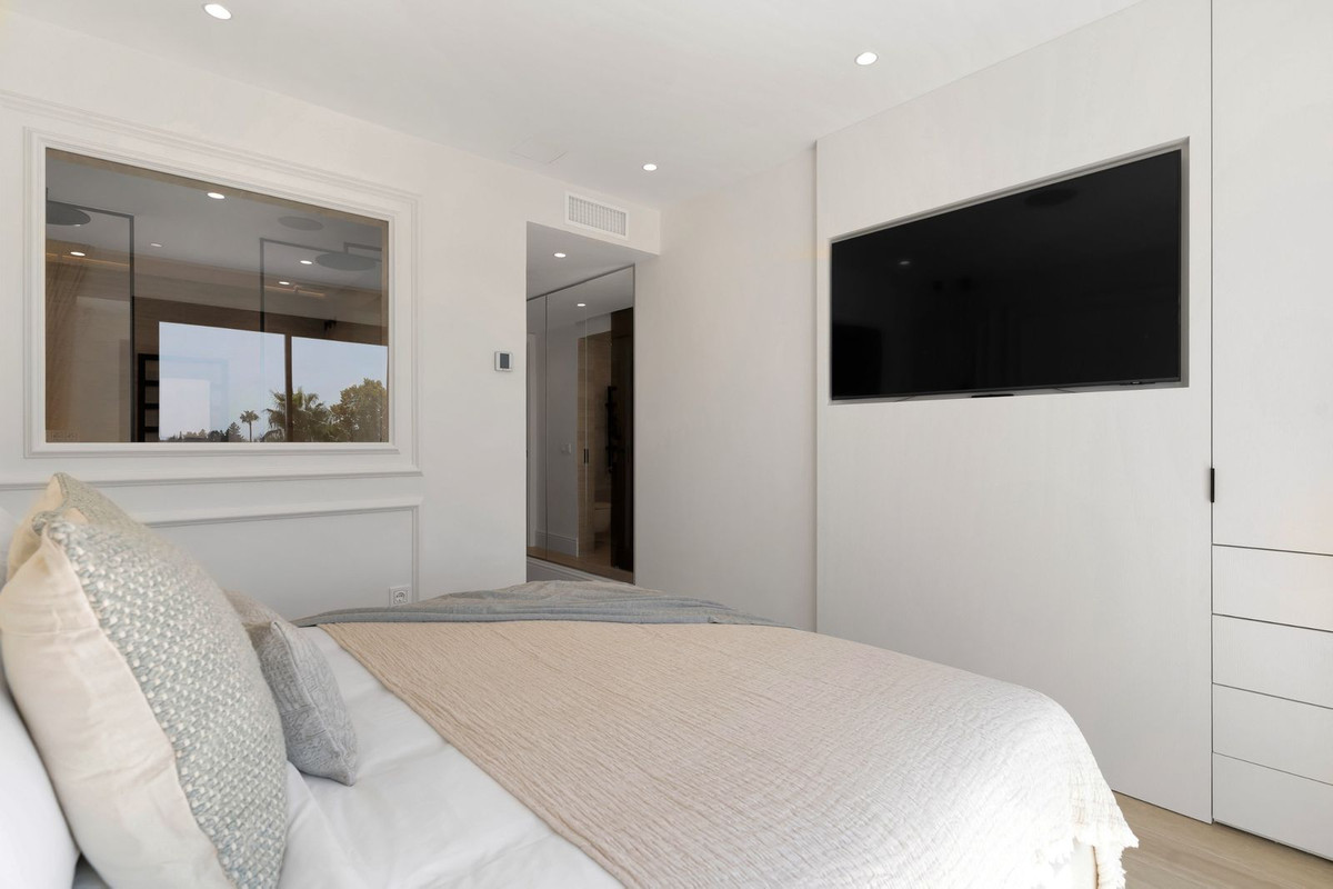 9800100b05062735ecae92267f8071c5 - 23