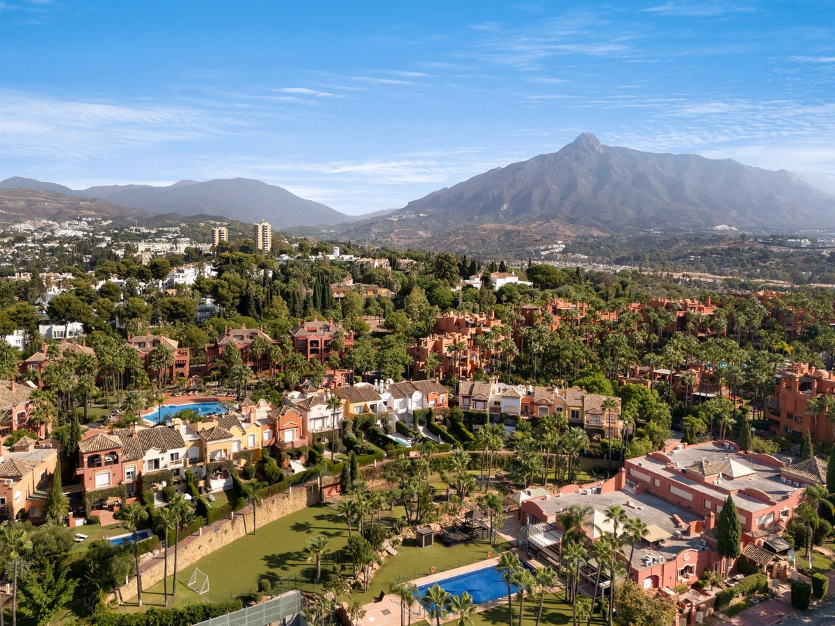 9800100b05062735ecae92267f8071c5 - 48