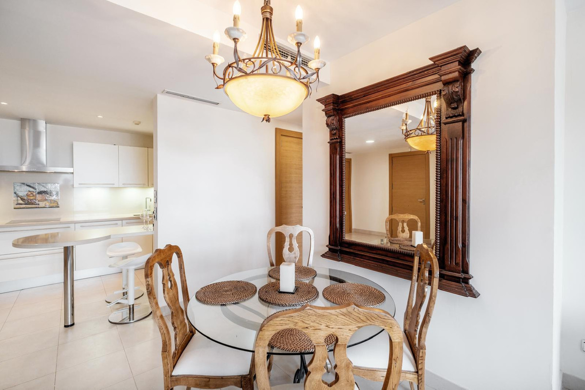 98027c446449fdcbe720f3be5d2cc3f7 - 11