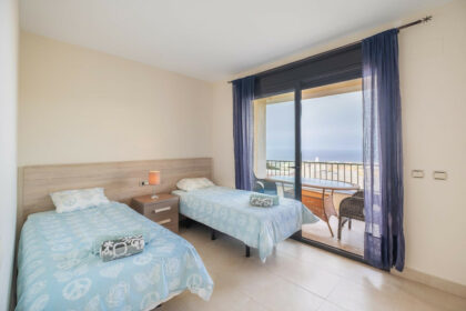 98027c446449fdcbe720f3be5d2cc3f7 - 17