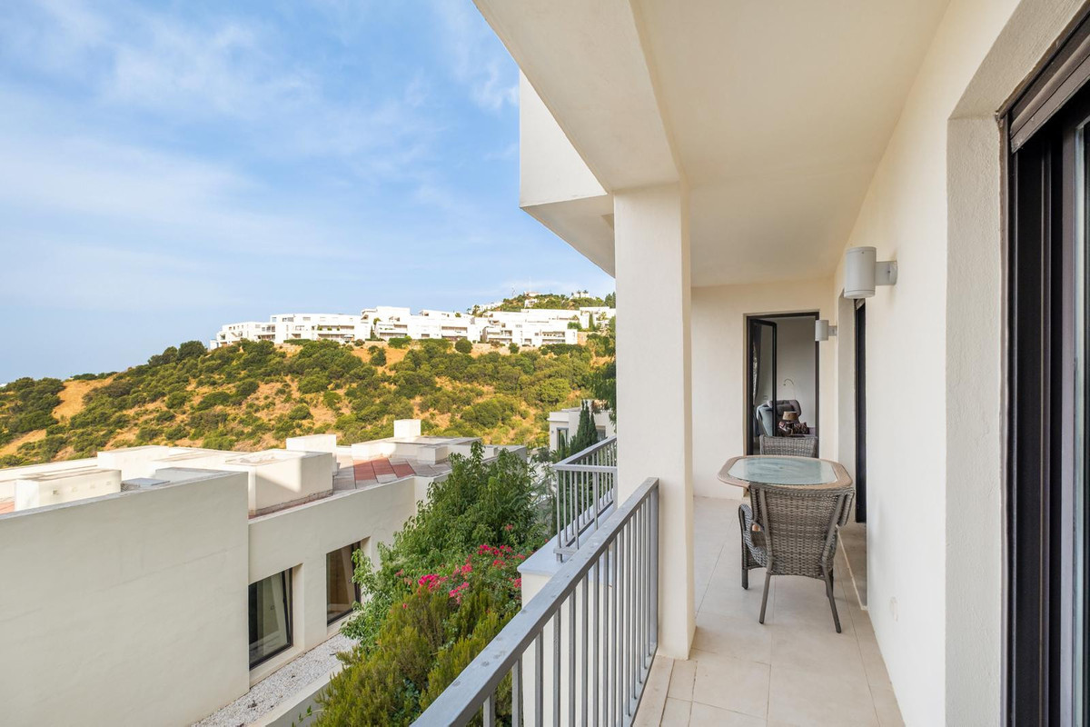 98027c446449fdcbe720f3be5d2cc3f7 - 6