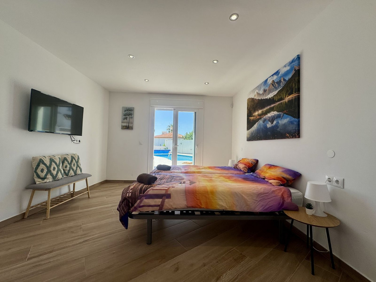 98376c2999049759b4cb6358b9642619 - 28