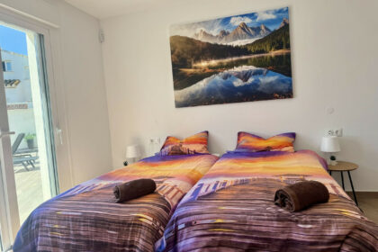 98376c2999049759b4cb6358b9642619 - 30