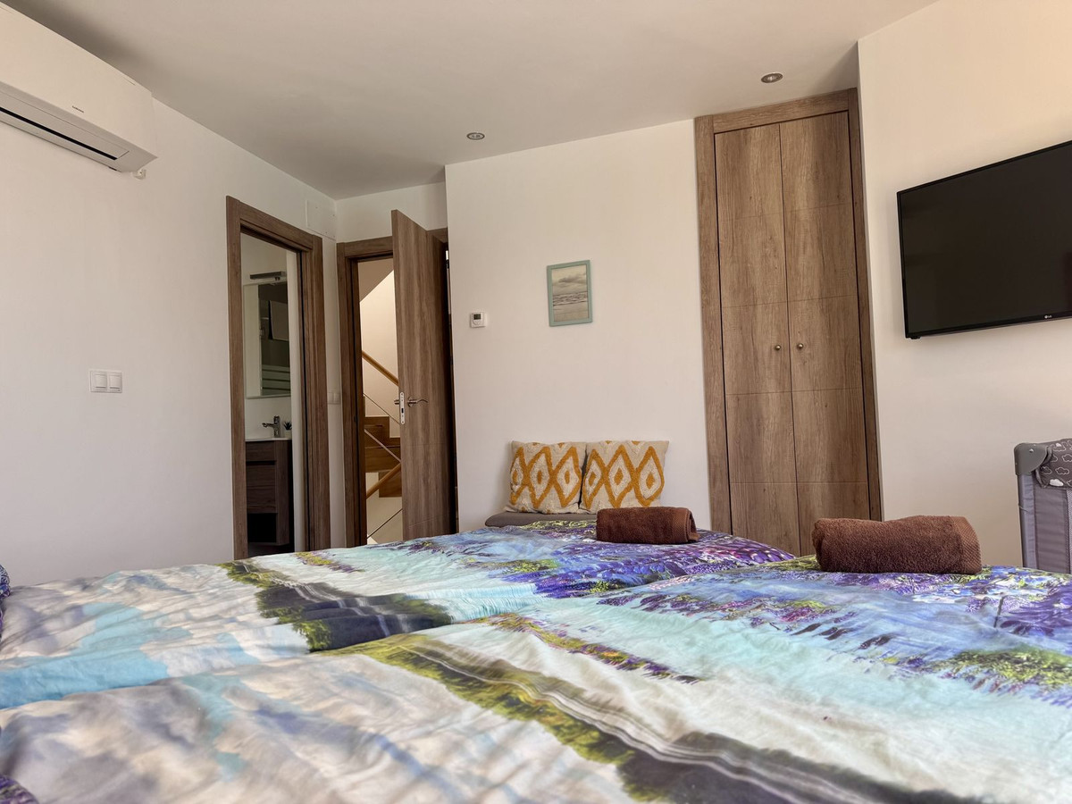 98376c2999049759b4cb6358b9642619 - 38