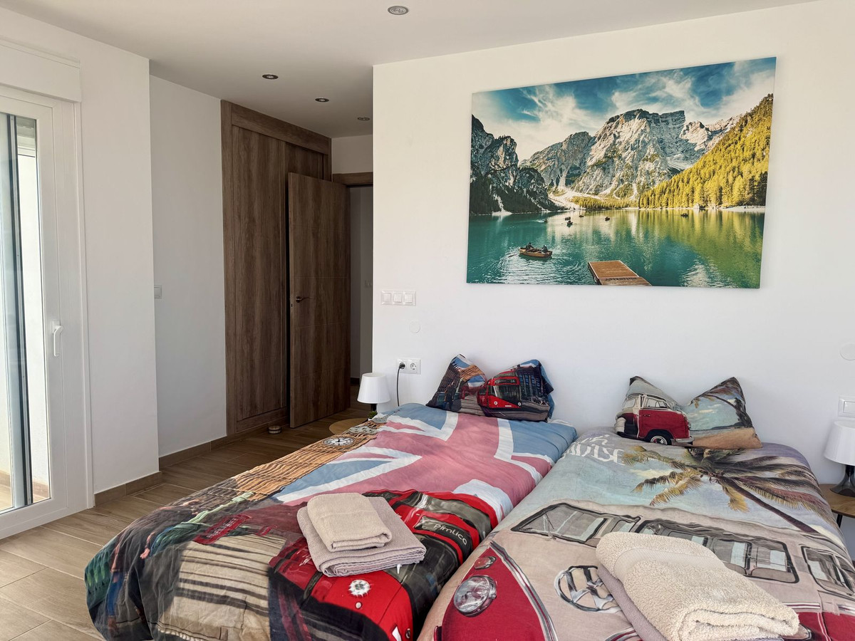 98376c2999049759b4cb6358b9642619 - 41