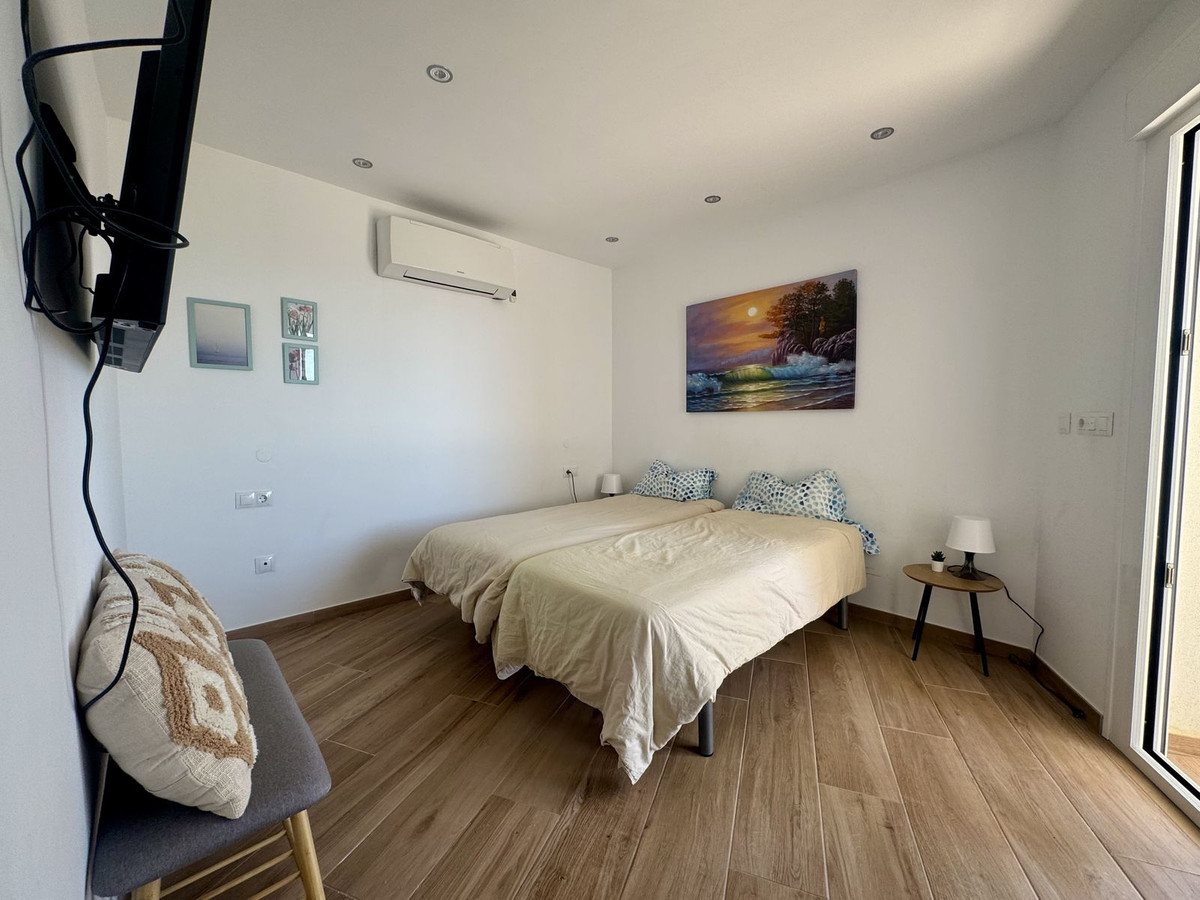 98376c2999049759b4cb6358b9642619 - 51