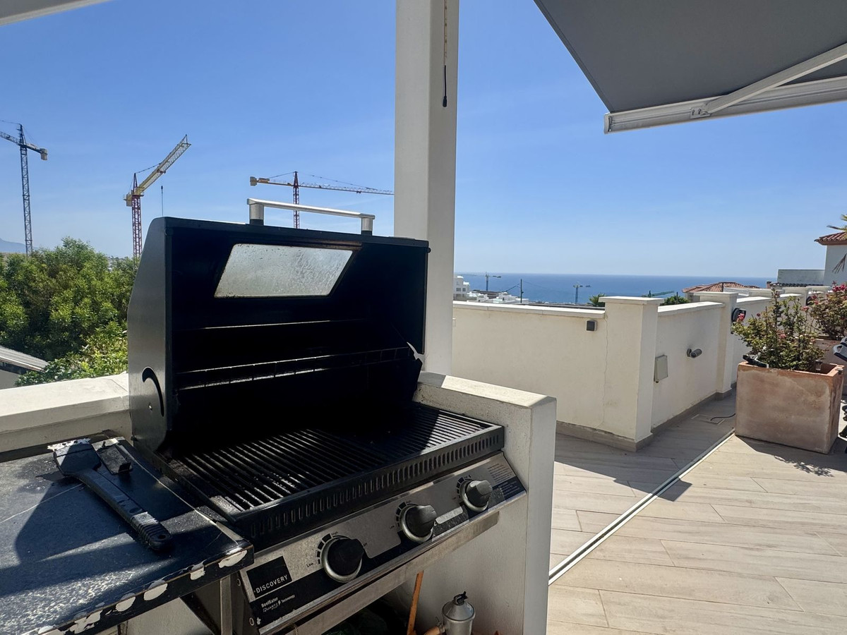 98376c2999049759b4cb6358b9642619 - 6