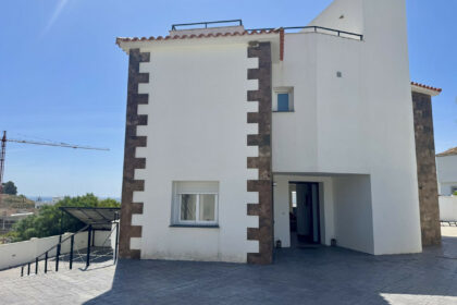 98376c2999049759b4cb6358b9642619 - 68