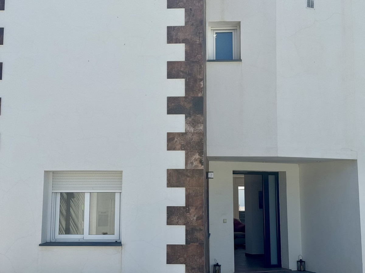 98376c2999049759b4cb6358b9642619 - 69