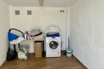 98376c2999049759b4cb6358b9642619 - 73