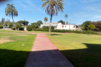 986518e7088817458d6dacc5c5a97da2 - 1