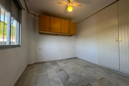 986518e7088817458d6dacc5c5a97da2 - 12