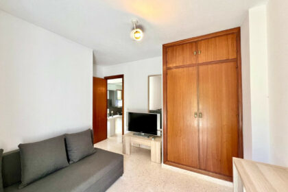 9969ee30574061d7249117e20514a200 - 15