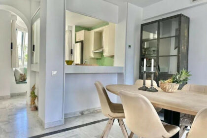 99eeae691997034ba66a2cd6f2c6c73c - 13