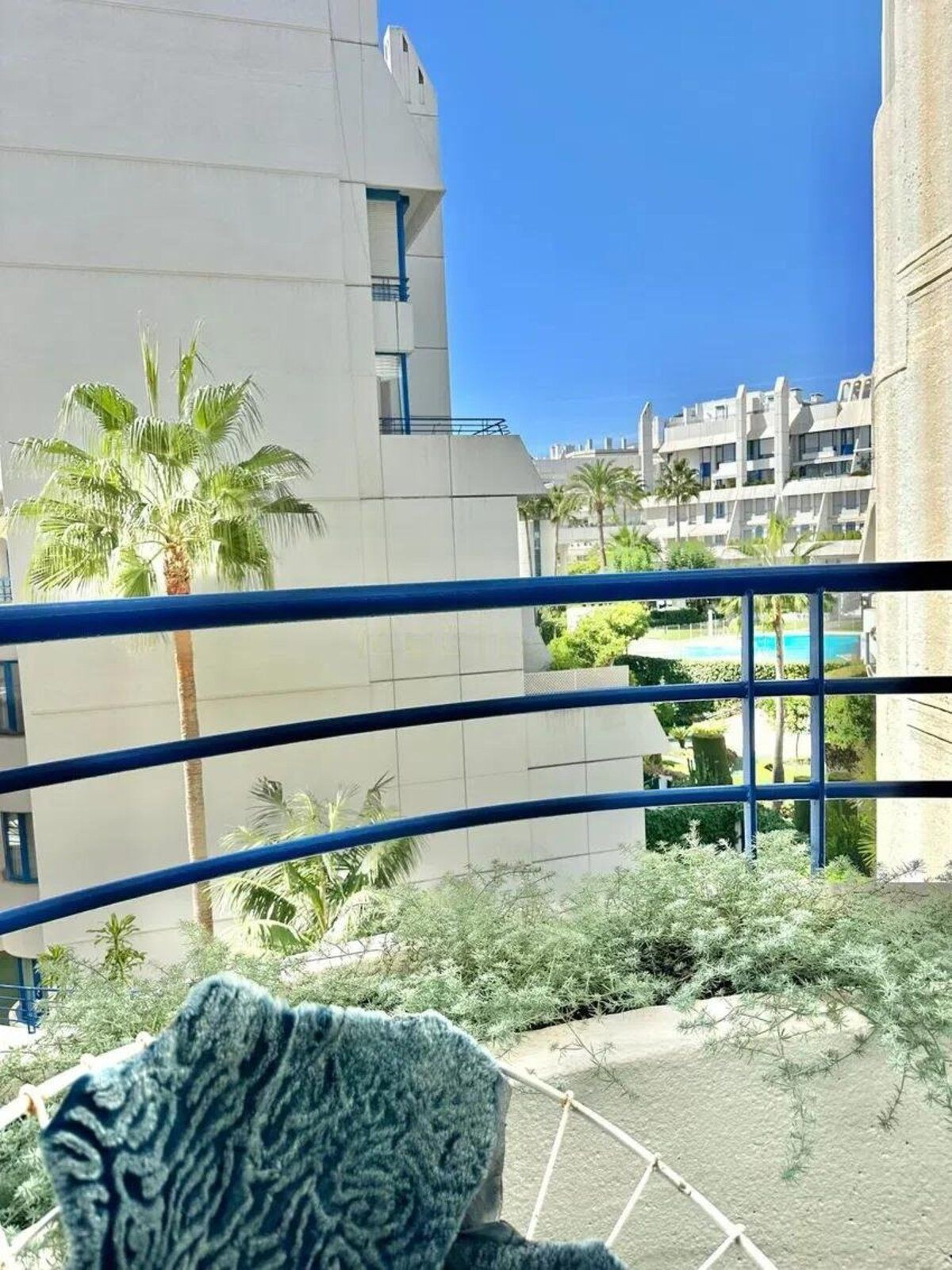 99eeae691997034ba66a2cd6f2c6c73c - 20