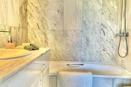 99eeae691997034ba66a2cd6f2c6c73c - 21