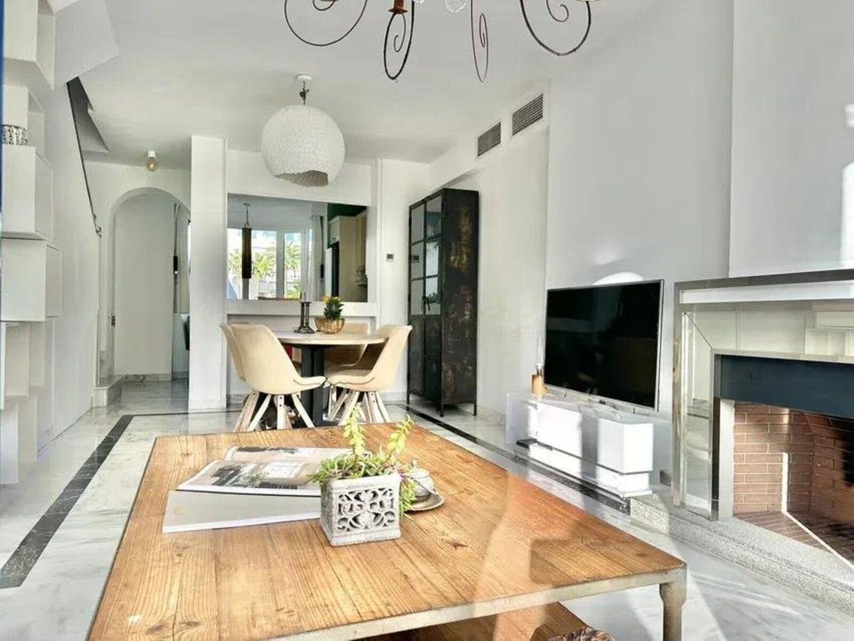 99eeae691997034ba66a2cd6f2c6c73c - 3