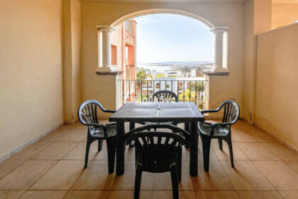 9aa458b9080f54de9f2bfb0858cf3cf7 - 3