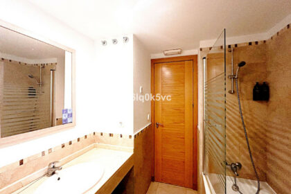 9aa458b9080f54de9f2bfb0858cf3cf7 - 9