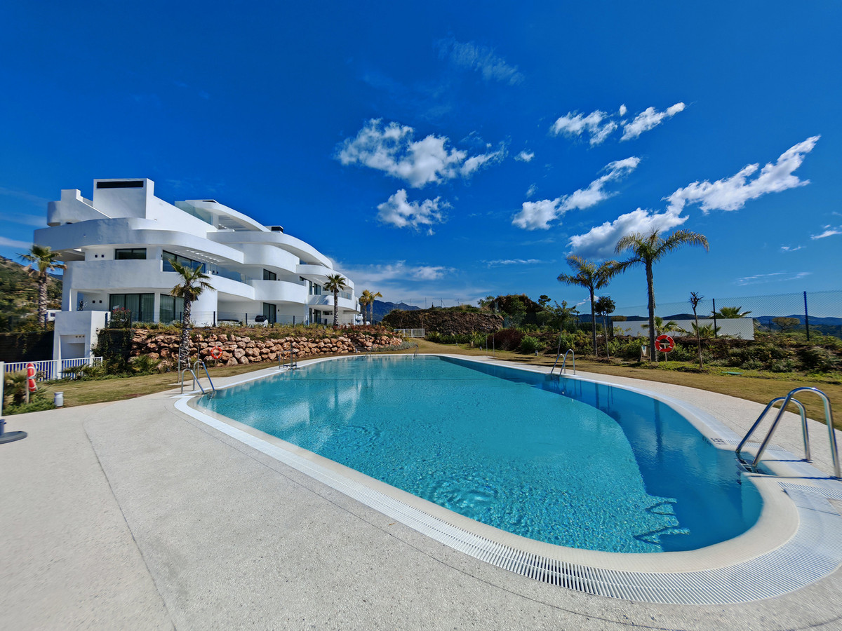 9c35bc22034cd21cf55d7787c7ed9161 - 20