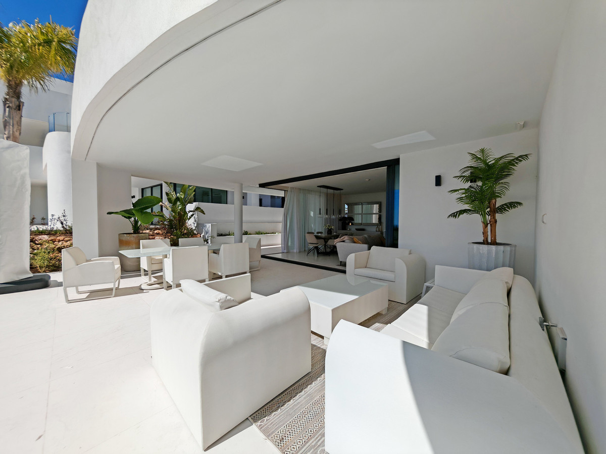 9c35bc22034cd21cf55d7787c7ed9161 - 9