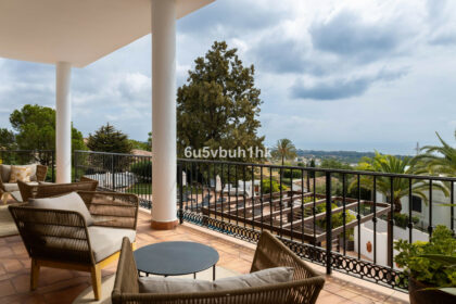 9cc25238baa13d6d984cc873238c4fbd - 13