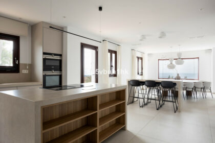 9cc25238baa13d6d984cc873238c4fbd - 8