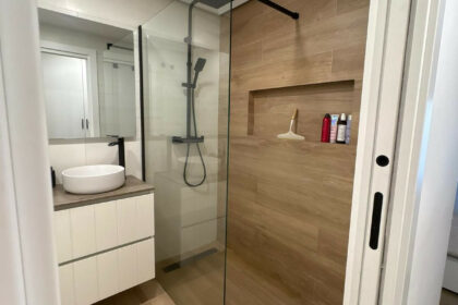 9d30c8af22e6b70d9a9e49e7c194e95d - 46