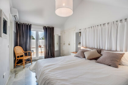 9e15a6d571321ce9b92c0bee807157a0 - 13