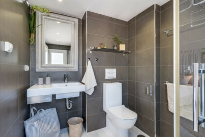 9e15a6d571321ce9b92c0bee807157a0 - 15