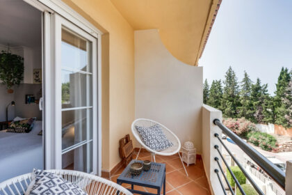 9e15a6d571321ce9b92c0bee807157a0 - 9