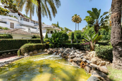 9f3f70080bd43b9225792c6ba7b320c9 - 15