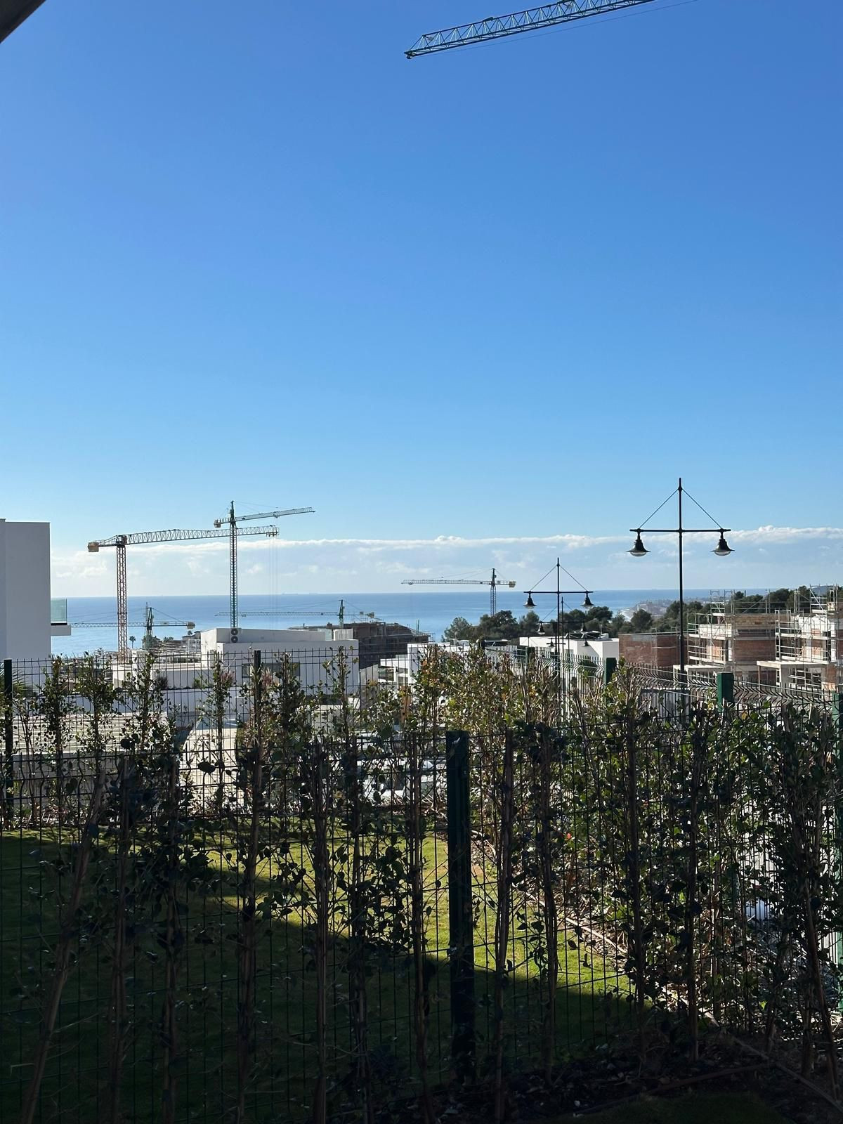 9f4a2e4703b3b21b3c884aafe7ed0841 - 10