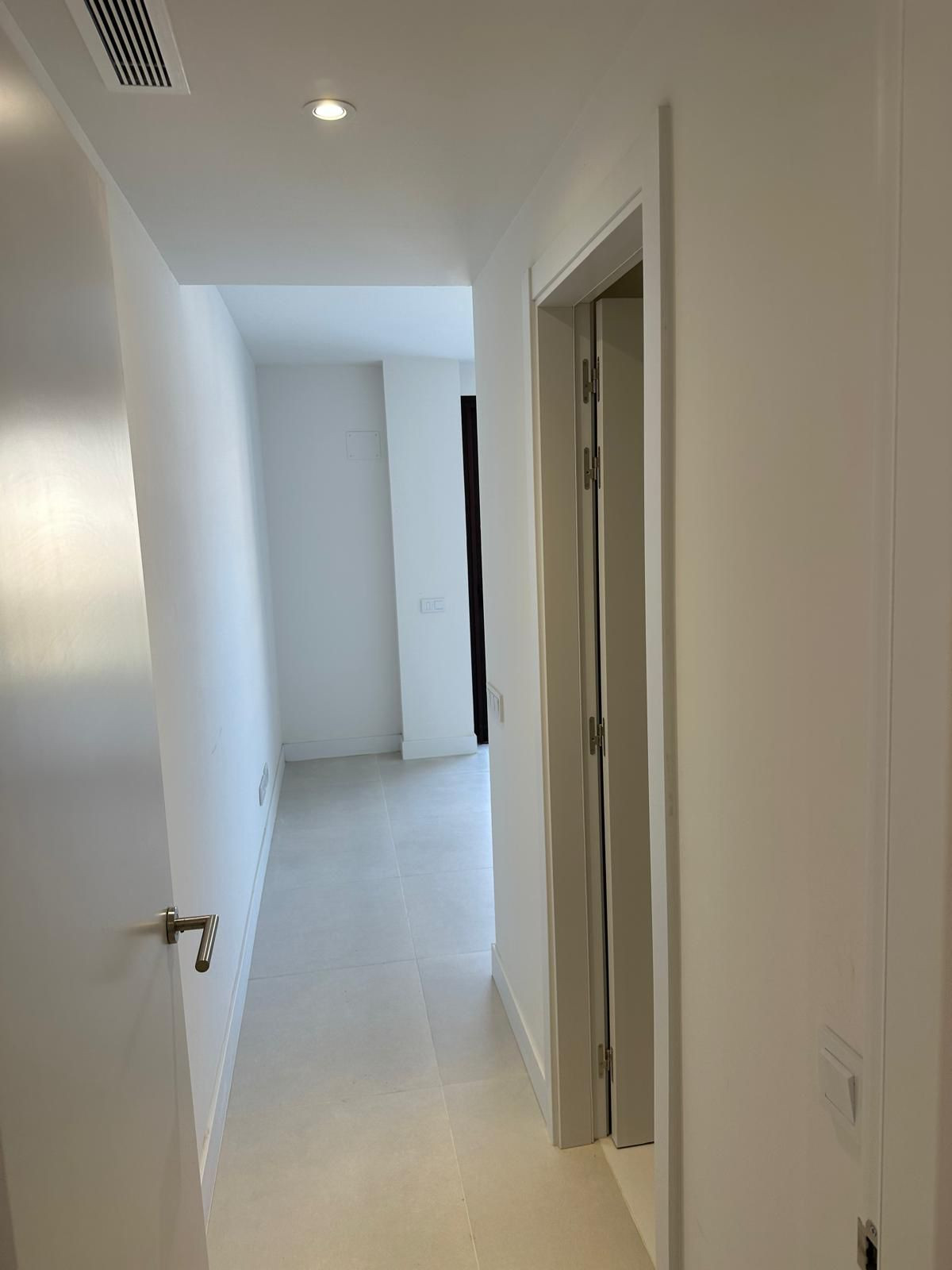 9f4a2e4703b3b21b3c884aafe7ed0841 - 11