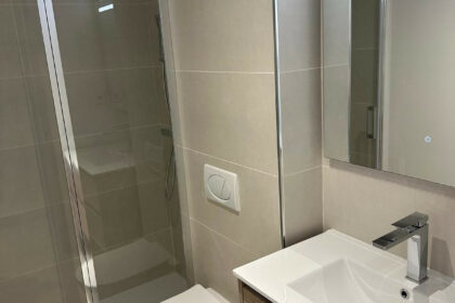 9f4a2e4703b3b21b3c884aafe7ed0841 - 14