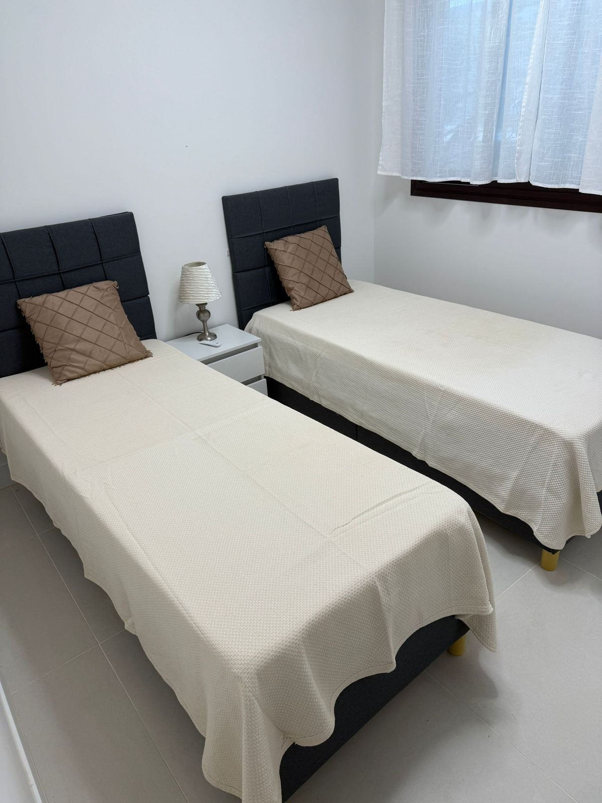 9f4a2e4703b3b21b3c884aafe7ed0841 - 16