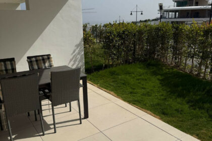 9f4a2e4703b3b21b3c884aafe7ed0841 - 8