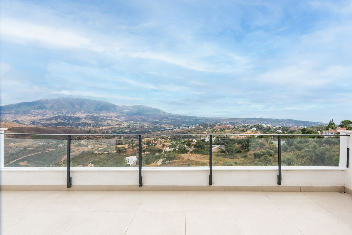 9f7398e699c3d127cc127c67dbeba403 - 12