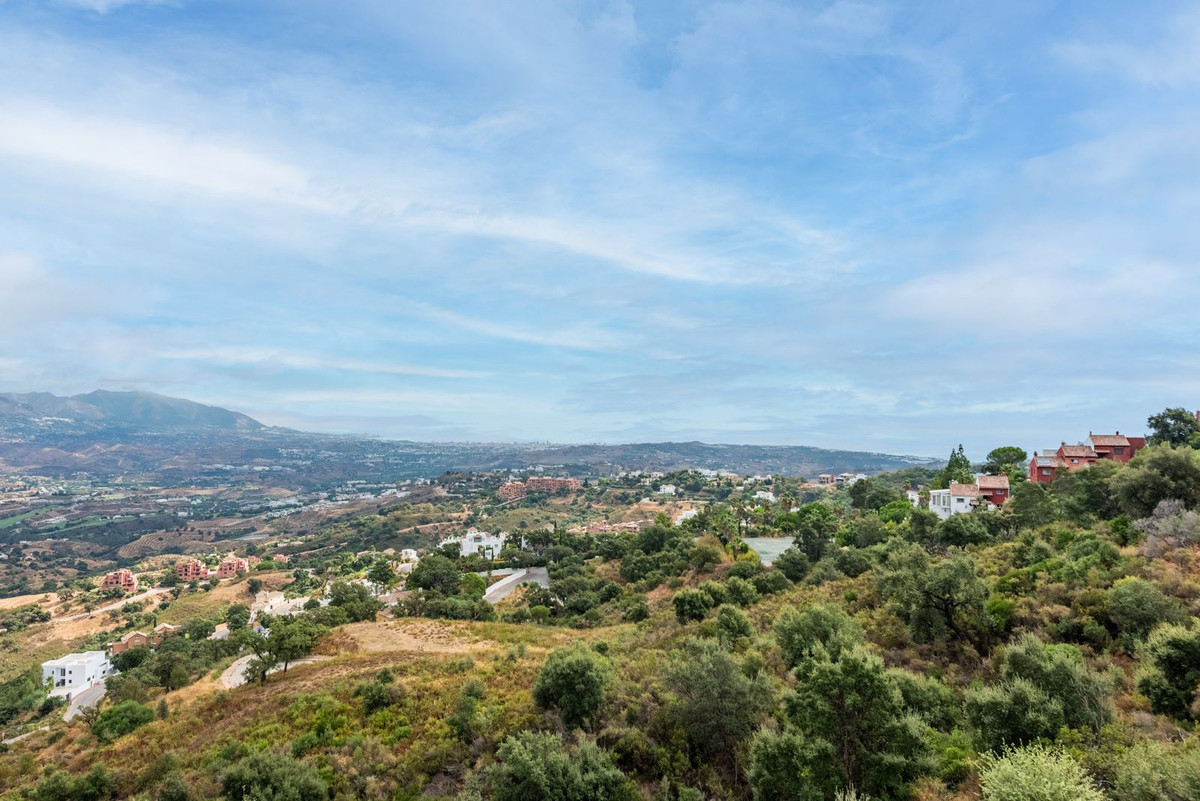 9f7398e699c3d127cc127c67dbeba403 - 13