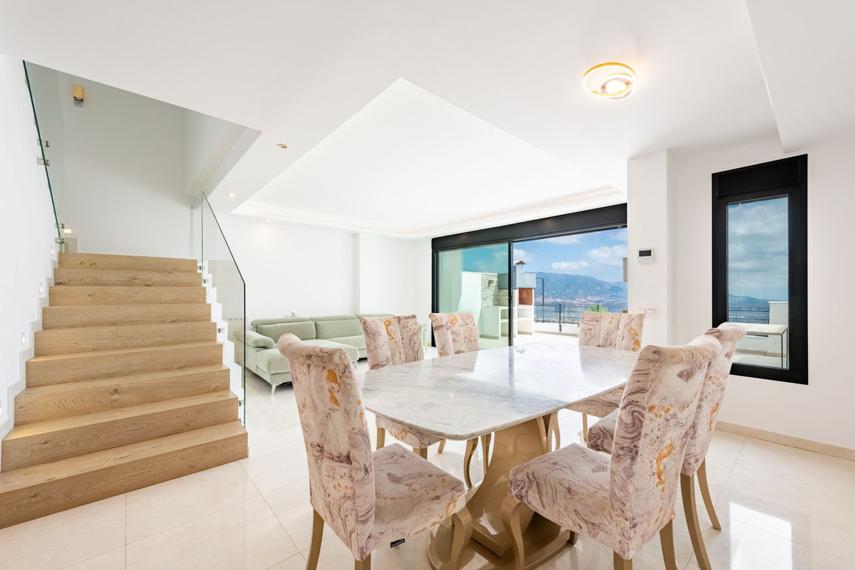 9f7398e699c3d127cc127c67dbeba403 - 19