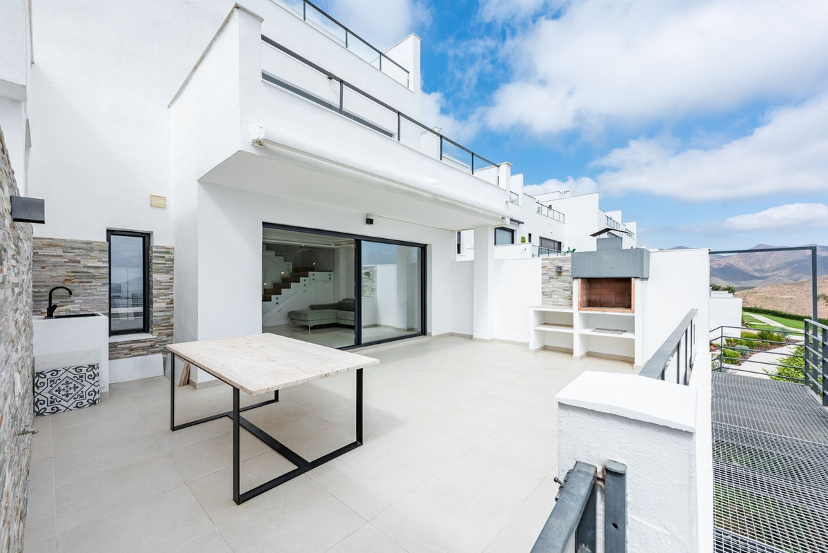 9f7398e699c3d127cc127c67dbeba403 - 2