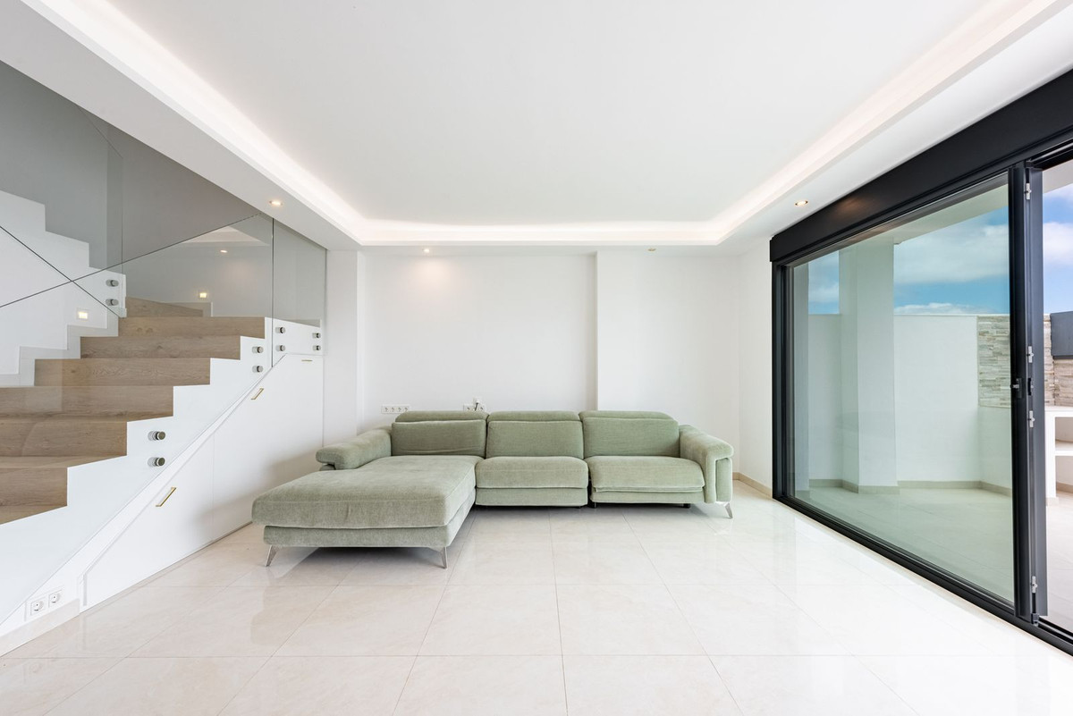 9f7398e699c3d127cc127c67dbeba403 - 20