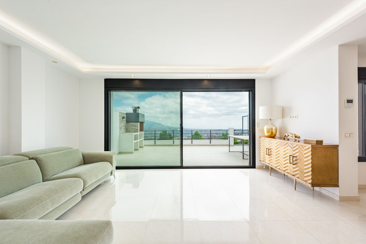 9f7398e699c3d127cc127c67dbeba403 - 21