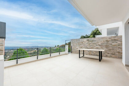 9f7398e699c3d127cc127c67dbeba403 - 27