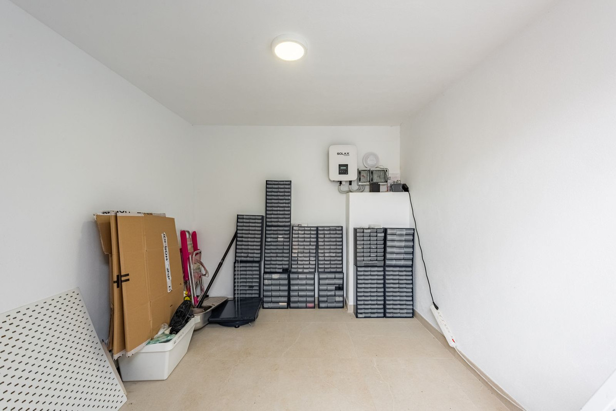 9f7398e699c3d127cc127c67dbeba403 - 34