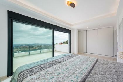 9f7398e699c3d127cc127c67dbeba403 - 7