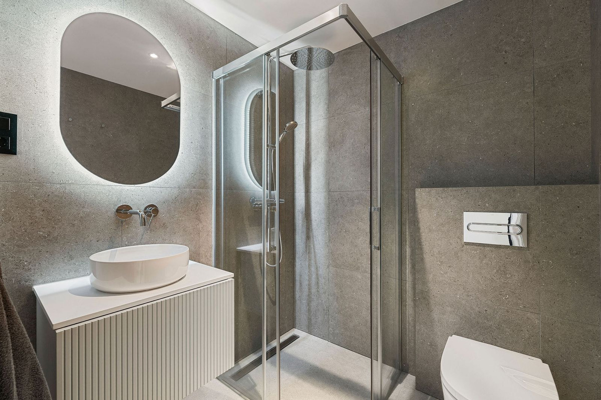 9f7a766d7d93199e3005c337acfaf720 - 28