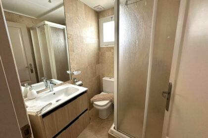 9f8865cbe5b1acec5b27959d52f92094 - 8