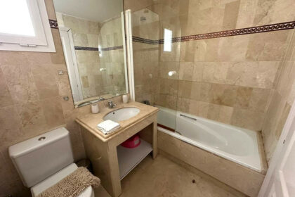 9f8865cbe5b1acec5b27959d52f92094 - 9